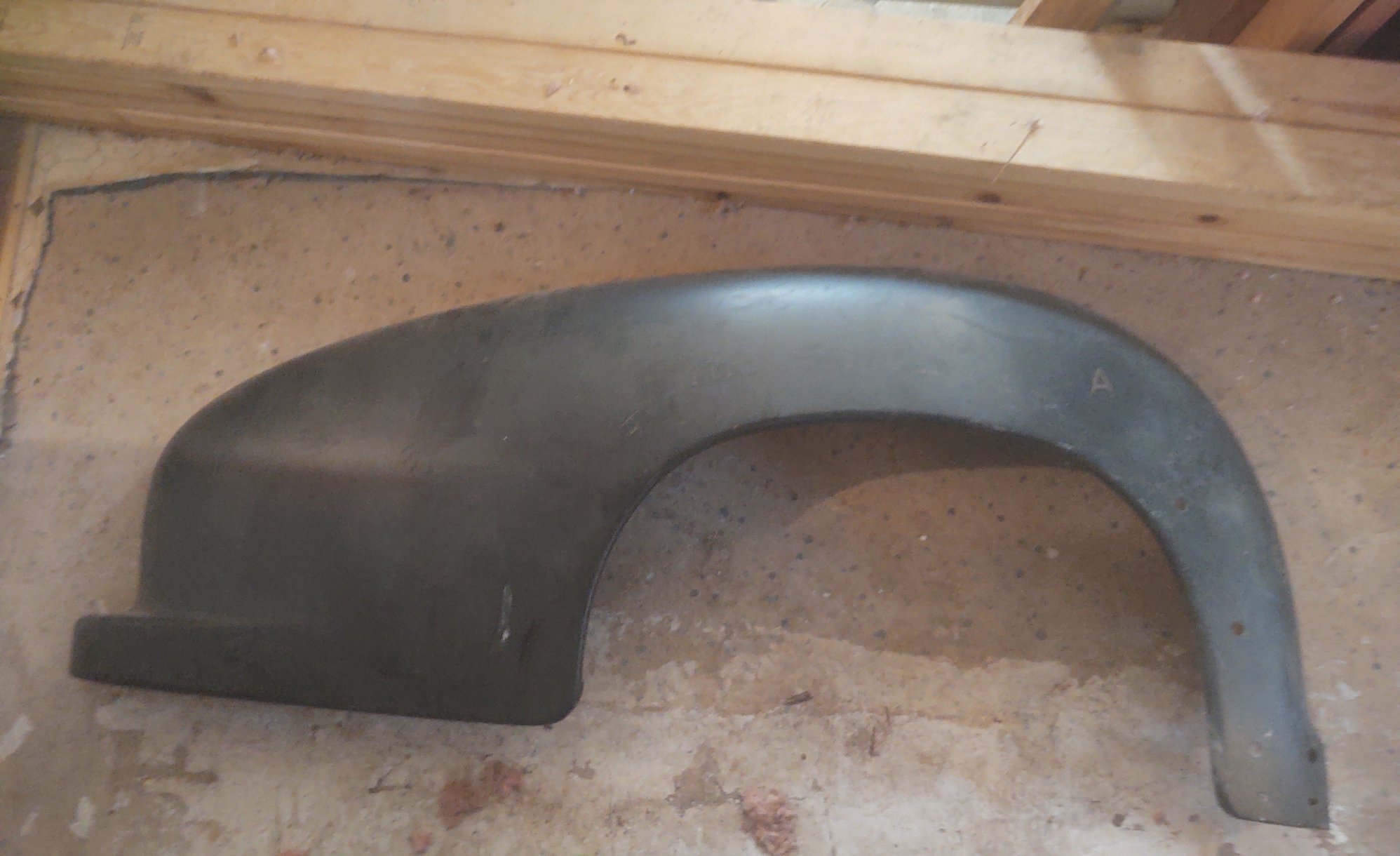 What make and year of rear fenders do I have? - ClassicOldsmobile.com