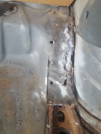 the worst of the rust in the right trunk section