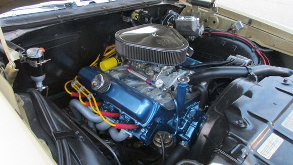 '74 block, '70 polished stock Nod Toro crank, '70 Ported E-heads, Comp XE 284, and to slow it down a stock '70 W-455 Olds intake.