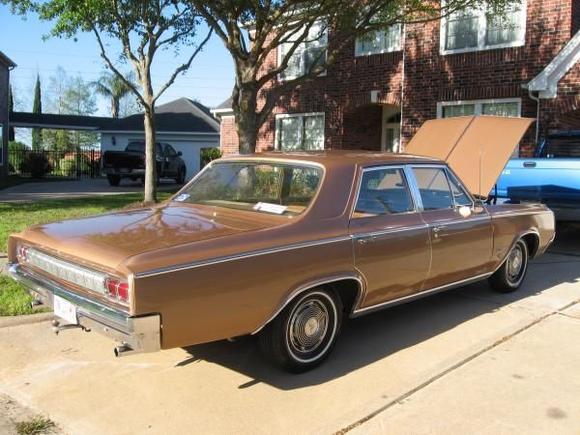 64 OLDS F 85 DELUXE