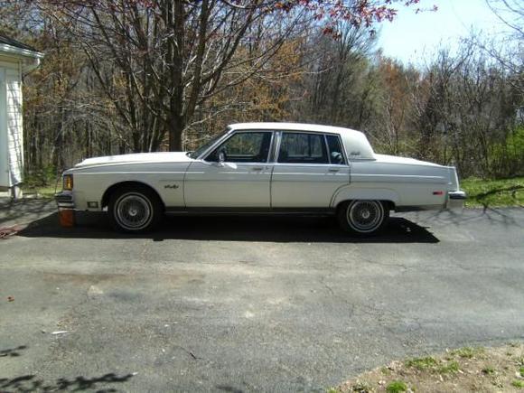 Long, wide and low.  This is how a car is done!