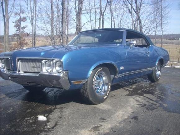 70 CUTLASS 188