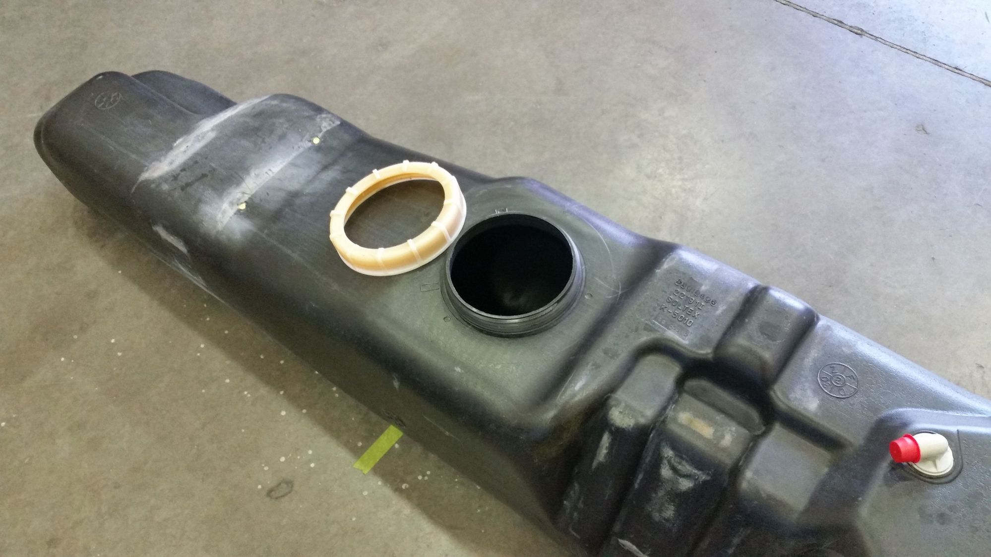 9193 fuel tank swap into a 8889 w150???