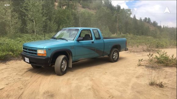 This is where she started out a little over 2 years ago when I got her. Wanted a truck and this is what I picked up! She’s a 95 4x4, v6 with the 5spd. I’ve been workin on it and doing what I can to make it my dream truck and she’s comin along