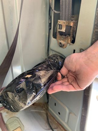 Here’s the problem with the rear speakers.  There are bags of padding instead of speakers.   There’s no wires either.  Will run some 18 gauge to rear speakers.  