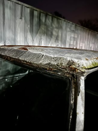 Somebody ftried a fiber glass repair