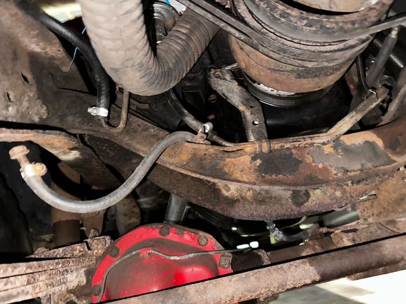 You can see the small fuel line that is cut here and another line that is plugged. I have not traced the one that is plugged to see where it comes from.