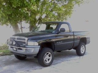 00 1500 ORE SLT 5.9 Auto.