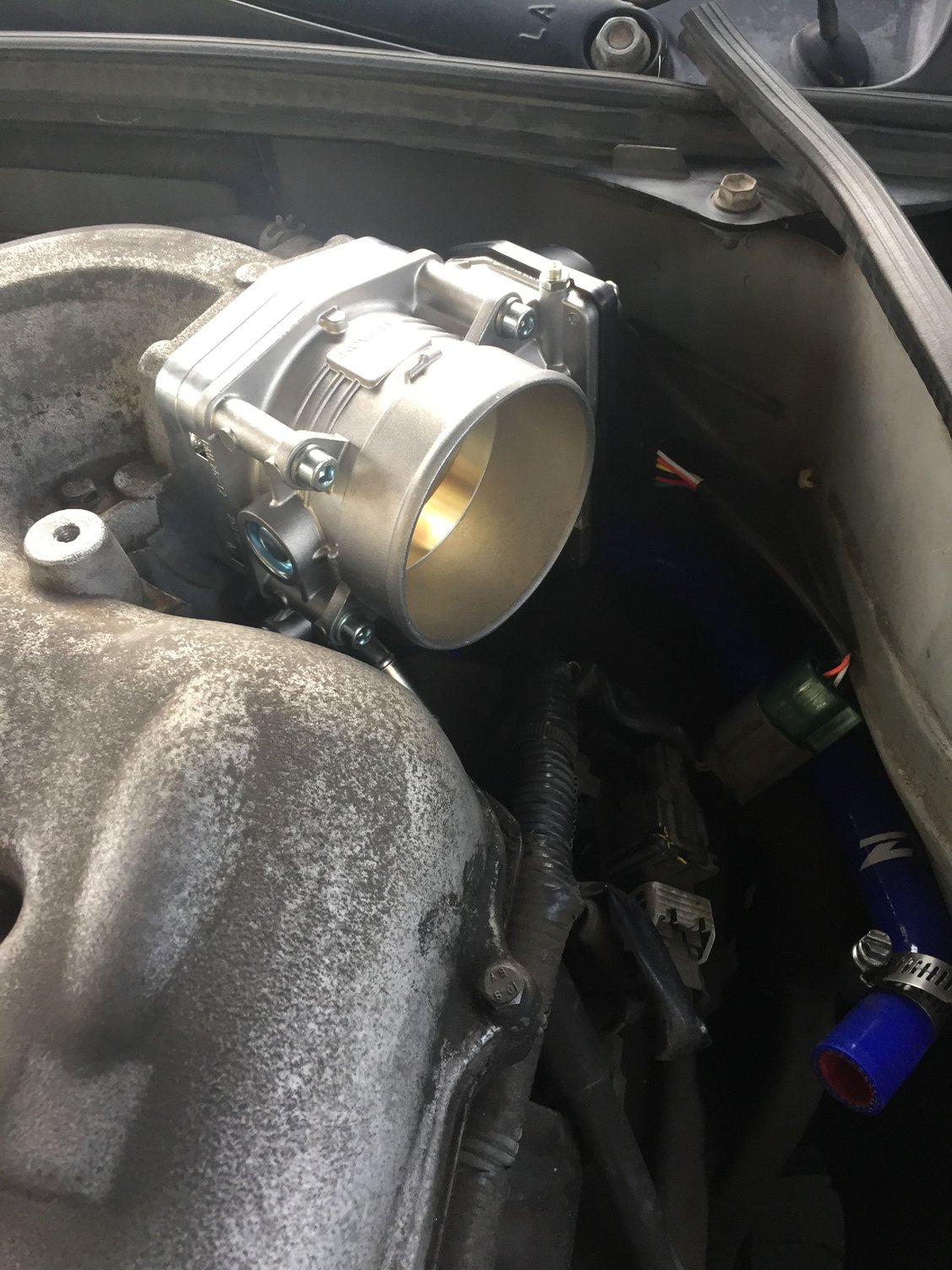 75mm throttle body PCV valve and new Z tube G35Driver Infiniti G35