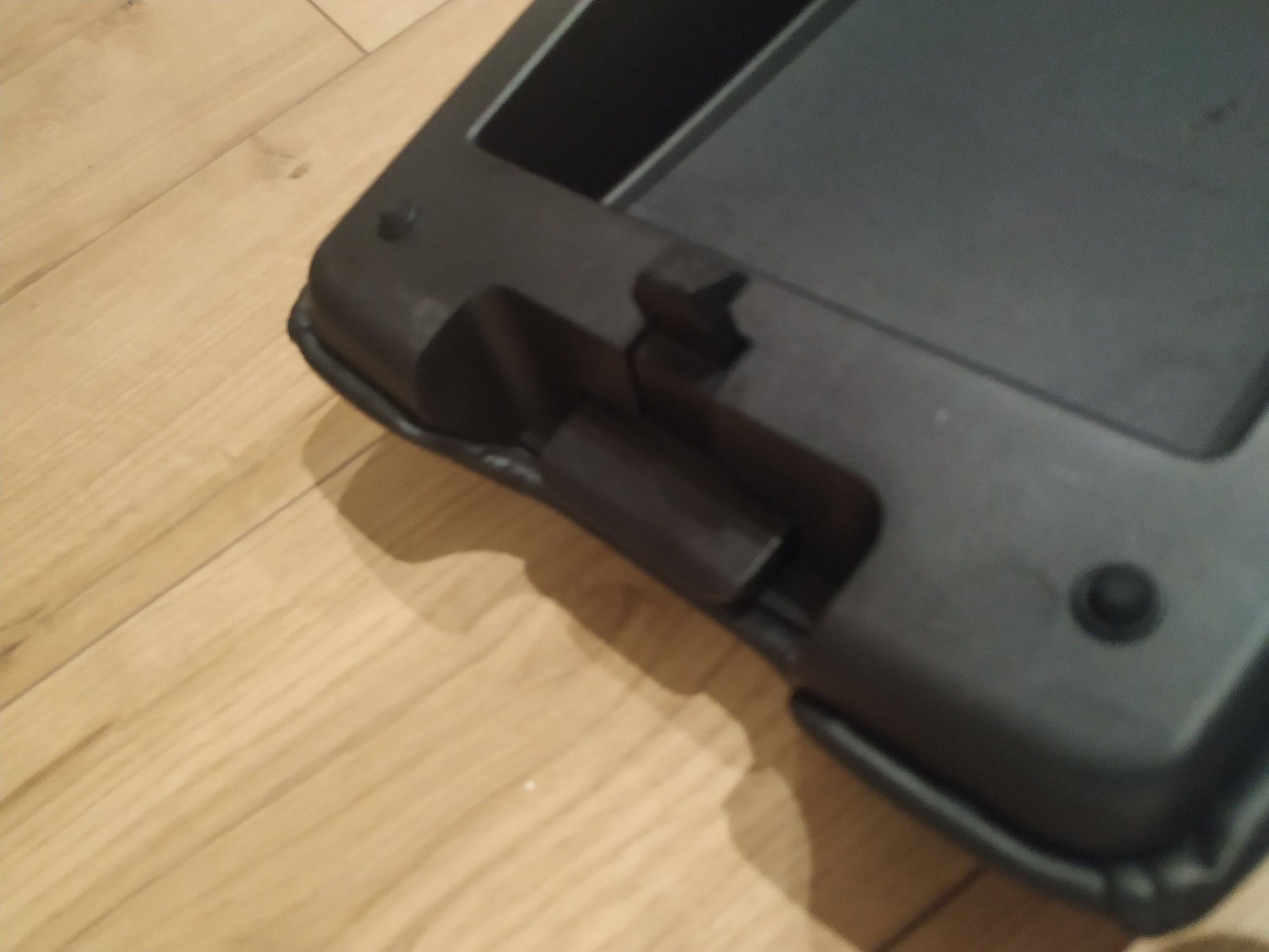 G35 Manual Center Console