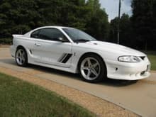 Saleen S281 Cobra - Procharged 503HP