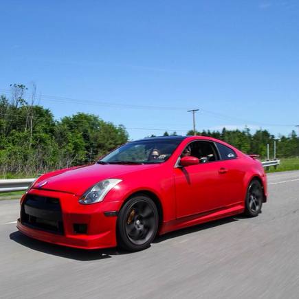 infiniti g35 , red , gtr body kit                        #g35#redcar#monbb#bodykit#gtrstyle#34#infiniti#car#passion#flash#sun#love2ride