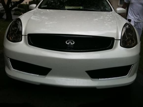 Black 350GT grill w/ Pearl White Infiniti Logo, Smoked Headlights, EXTREMELY Rare Front Bumper Kit Custom Made