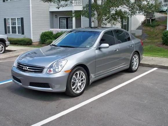 06 MT Sedan
Front angle driver side