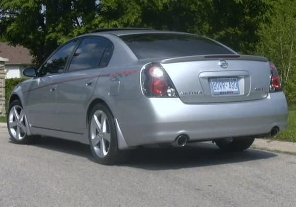 silver altima rear