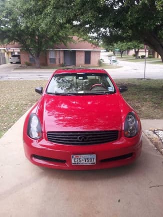 Painted headlights, mirror covers and grille.