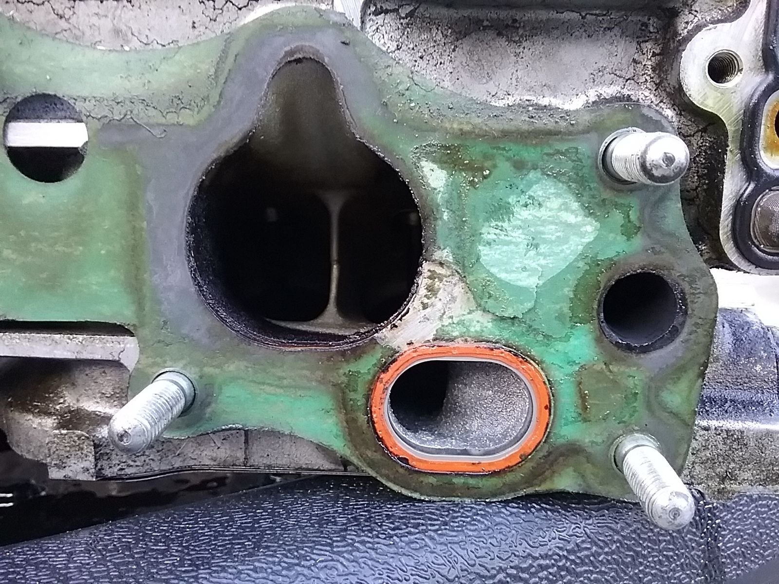 White smoke from exhaust, head gasket? HondaTech Honda Forum