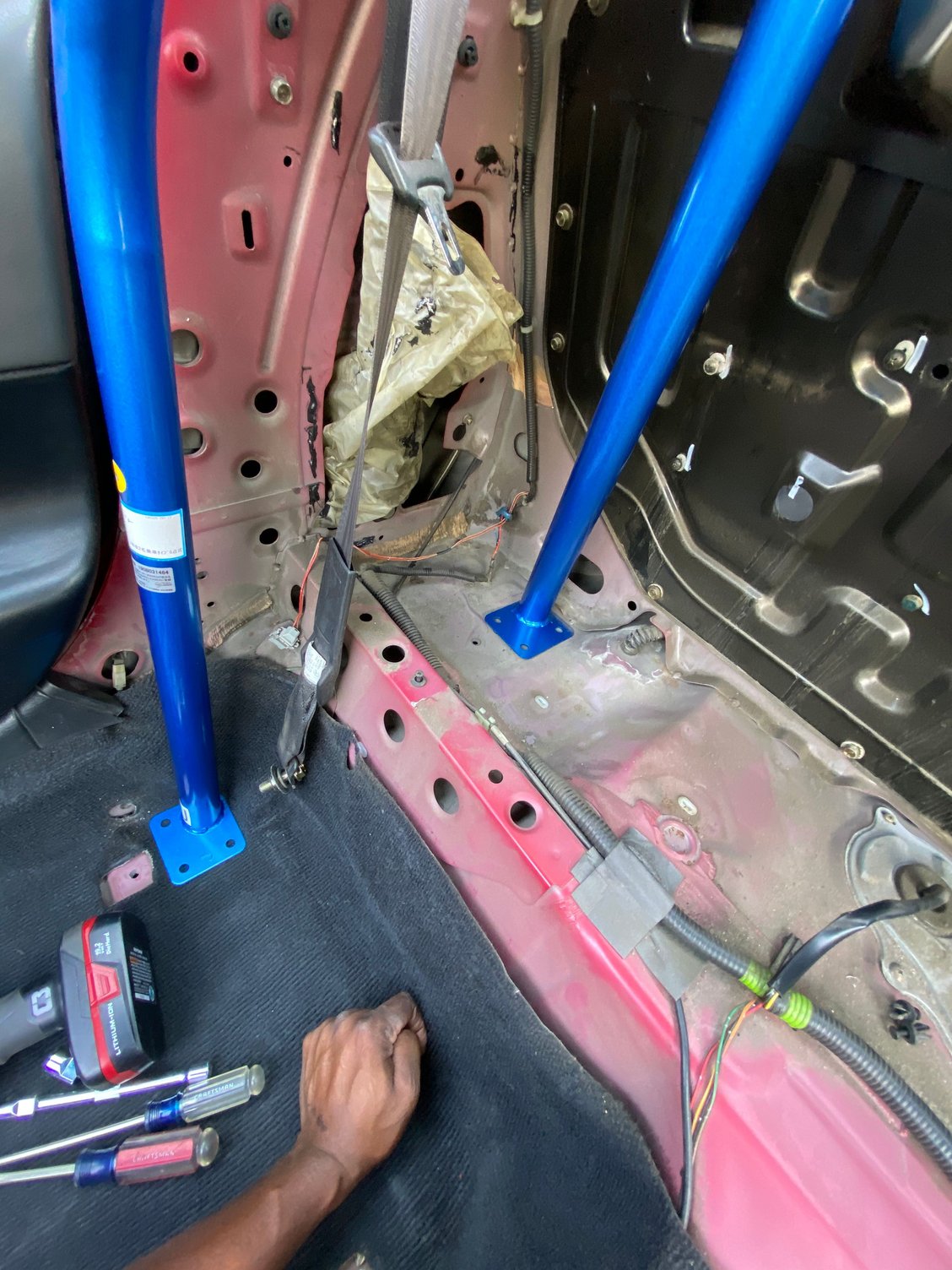 Honda Del Sol Cusco 6 point roll cage mounting location pics Honda