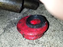 this is one of the new bushings with a washer that came from the ould bushing
