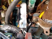 What plug is the connected to Brake switch?