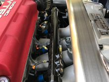 SK2 CARBON COMPOSITE FUEL RAIL