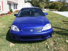 Pretty sure its a 4dr dx grill looking for a oem si grill