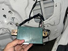 here is the central locking system came from civic SiR. I have the pigtails on it. 