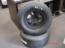 v2 wheels/slicks