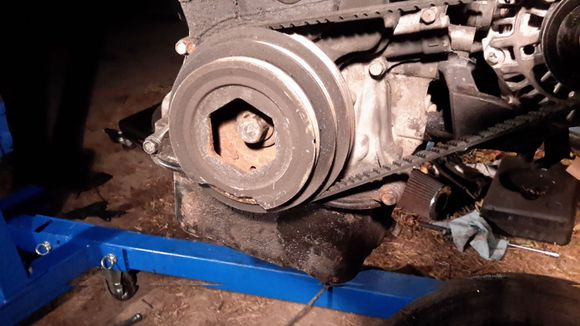 Chipped pully have2 replace