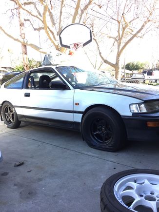 Test fitted the slicks I bought last week. Looks good but my fronts are to wide. 24.5x9.5 id be more comfortable with 24.5x8.5 but way to excited! Trying to have this ready by March 18th for Sacramento