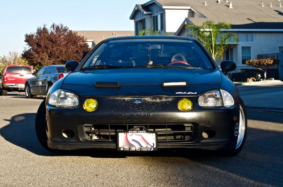 Decided to take a pic of my Sol; it's been a while since I updated with some dslr photos.