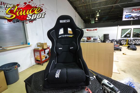 New Sparco pro2000ll bucket seat.