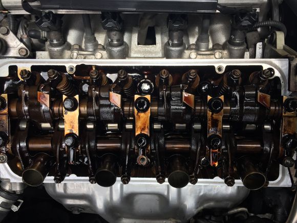 12 camlobes. 8 for exhaust, 4 intake. Vtec will engage the other 4 intake valves. At what rpm?