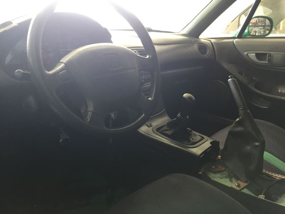 Interior all put together. Looking cleeeaan.