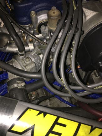 Wires are decently tucked