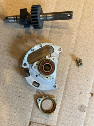 Remove the bearing retainer.