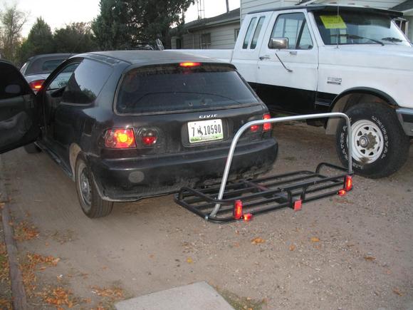 Flip-up bar on my tail rack.  Will be painted black soon, after I add another horizontal bar in the middle of it.