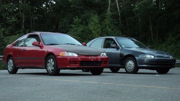 my cars, the red one is rusted out so its my donor car