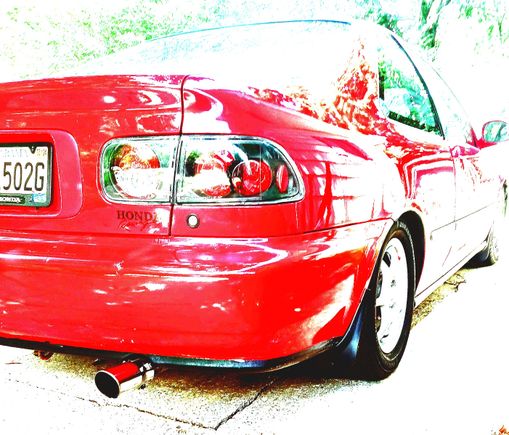 Hard to see but the splash guards are there.