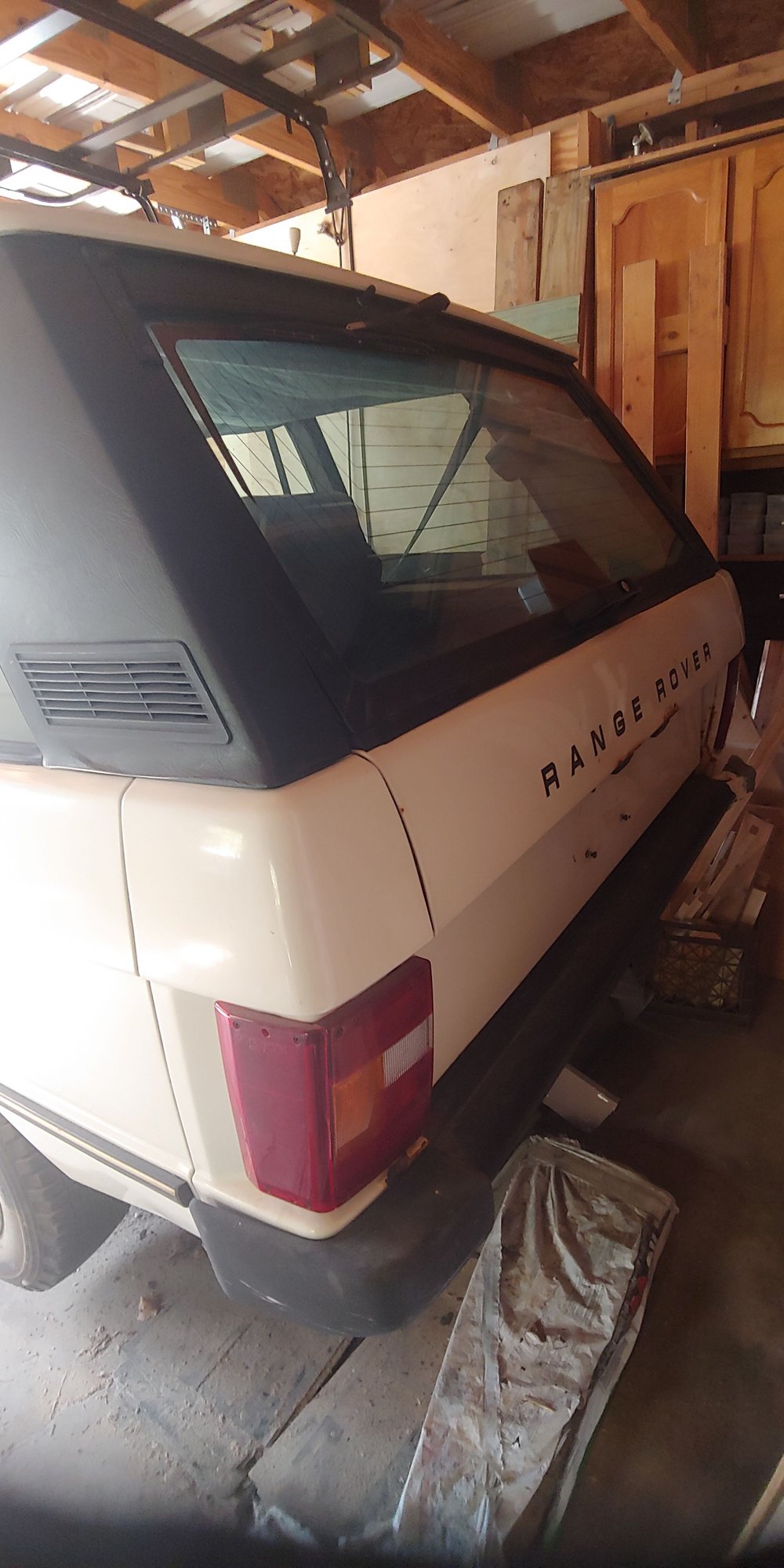 1989 Land Rover Range Rover - For Sale:  1989 Range Rover Classic - Used - VIN salhv1248ka379863 - 8 cyl - 4WD - Automatic - SUV - White - Sheboygan, WI 53081, United States