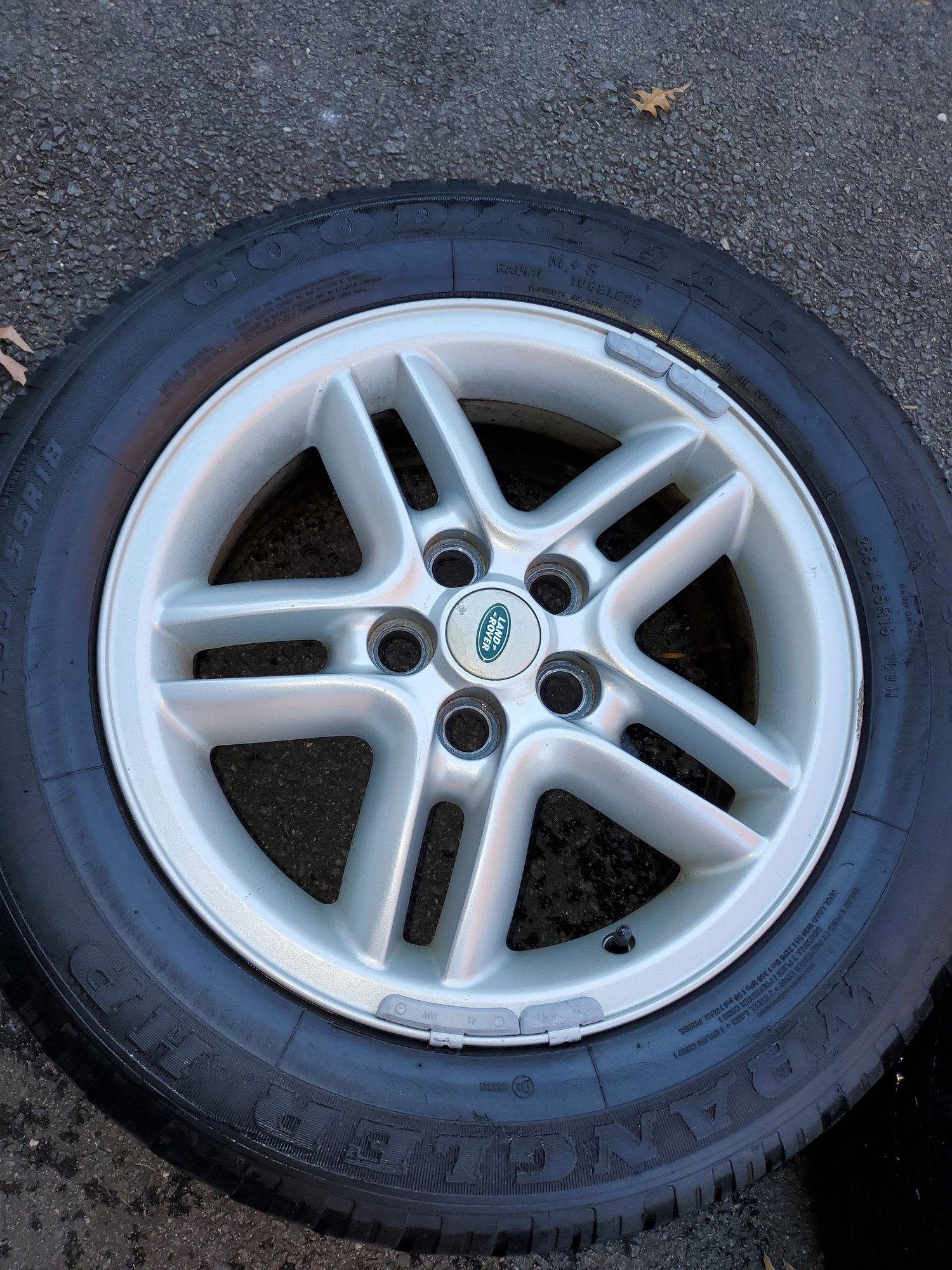 Wheels and Tires/Axles - Set of 5 Hurricane, Discovery 2 wheel - Used - -1 to 2024  All Models - Lawrence Township, NJ 08648, United States