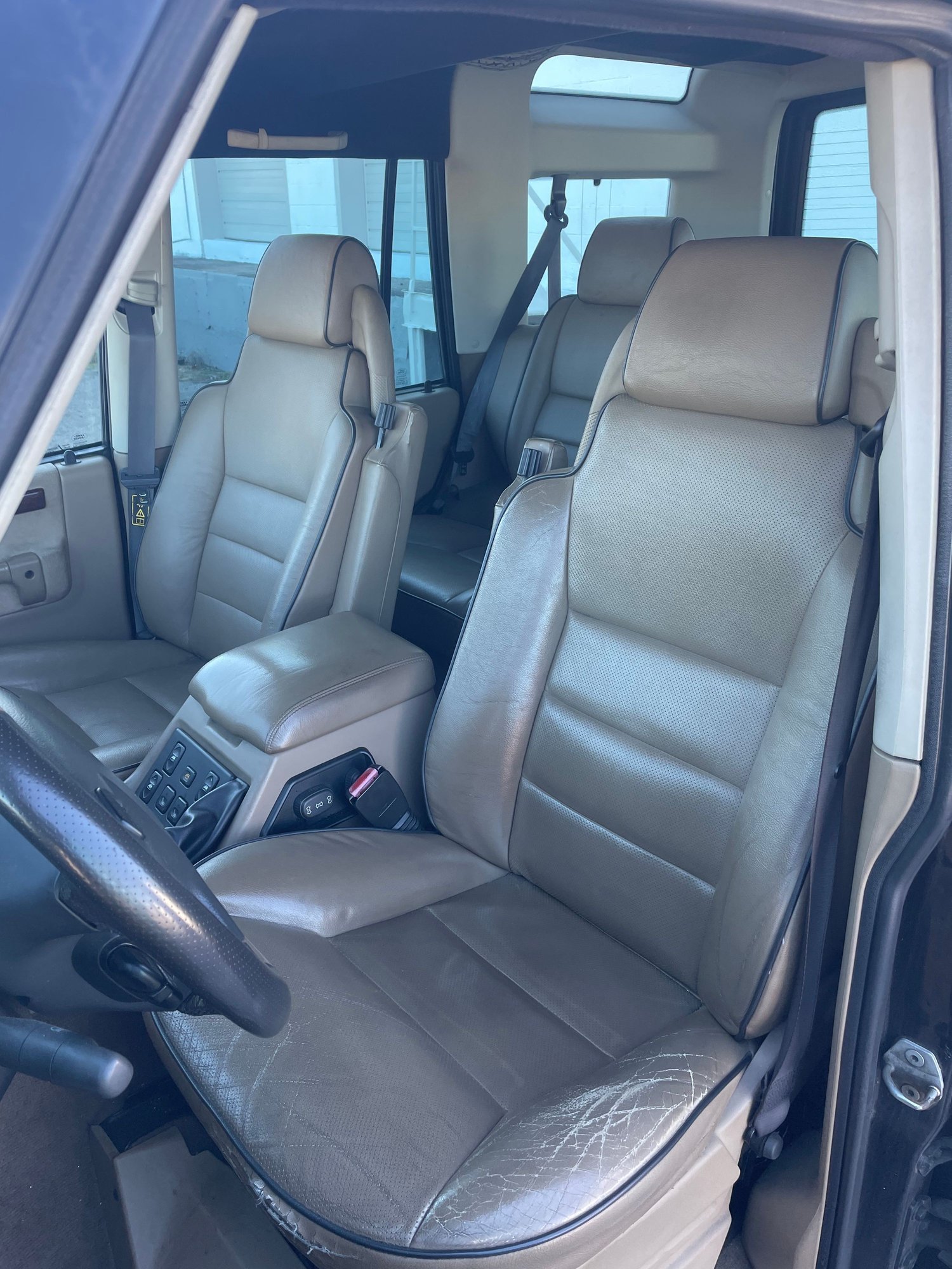 2001 Land Rover Discovery - 2001 Discovery 2 SE - Used - VIN SALTY12461A711069 - 131,748 Miles - 8 cyl - 4WD - Automatic - SUV - Black - West Caldwell, NJ 07006, United States