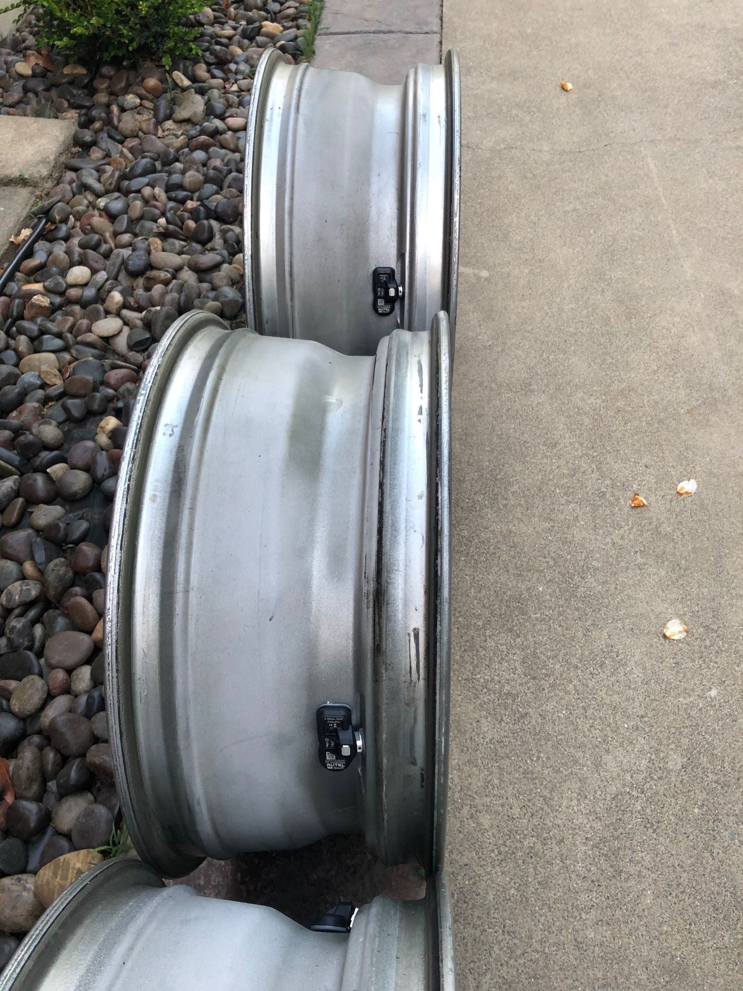 2007 Land Rover Range Rover - Range Rover 19" Wheels (fits 2003 to 2013) - Northern California - Used - VIN 1234567890 - Sacramento, CA 95818, United States