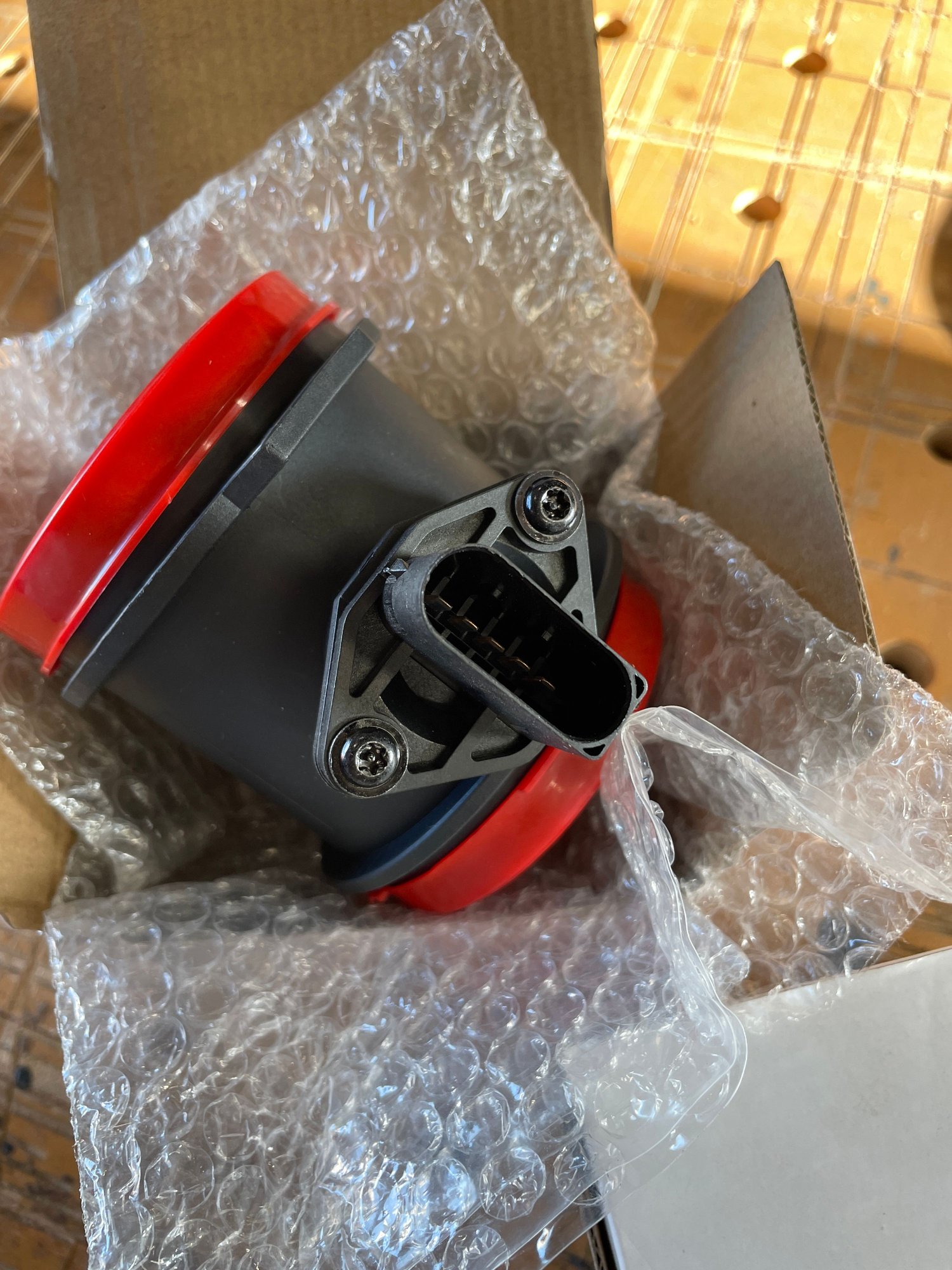 Engine - Electrical - Discovery 2 Mass Airflow Sensor - New - New - 1999 to 2004 Land Rover Discovery - Monterey, CA 93940, United States