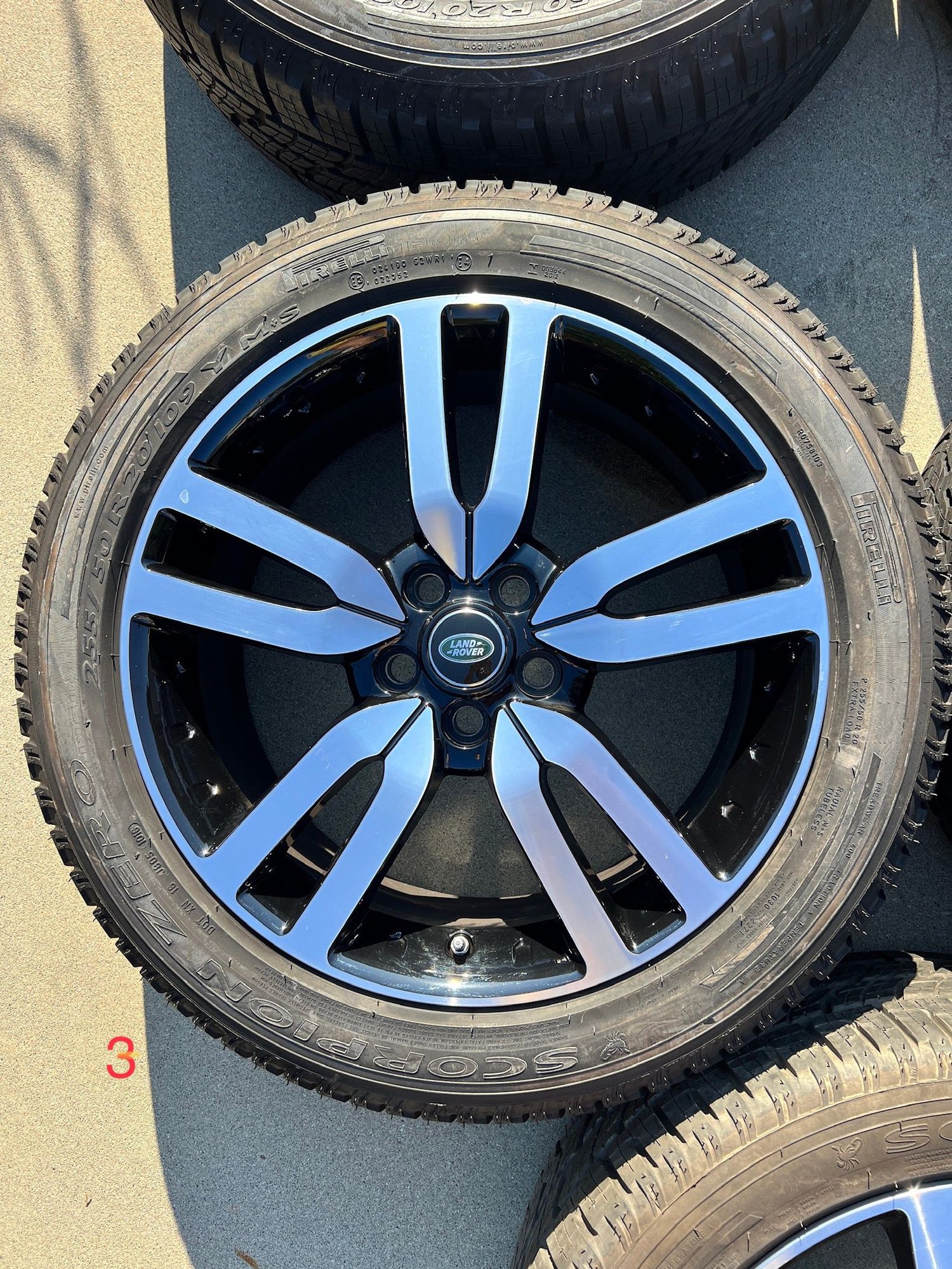 Wheels and Tires/Axles - Land Rover LR4 Stock Wheel with Spare & Tires - $990 - Used - 2014 to 2016 Land Rover LR4 - Burbank, CA 91505, United States