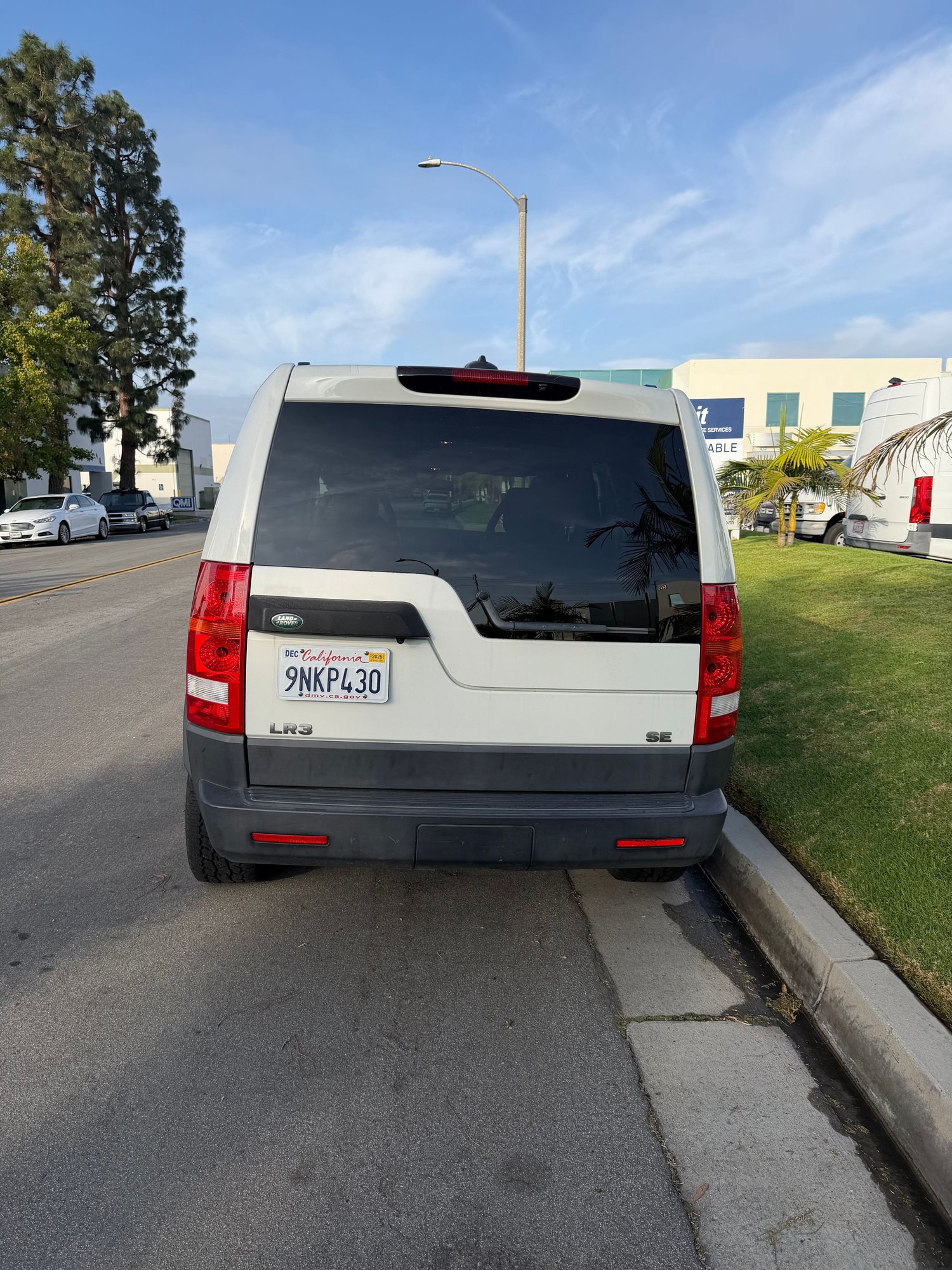 2006 Land Rover LR3 - V6 LR3 for sale - Used - VIN SALAD24466A400612 - 119,853 Miles - 6 cyl - 4WD - Automatic - SUV - White - Huntington Beach, CA 92649, United States