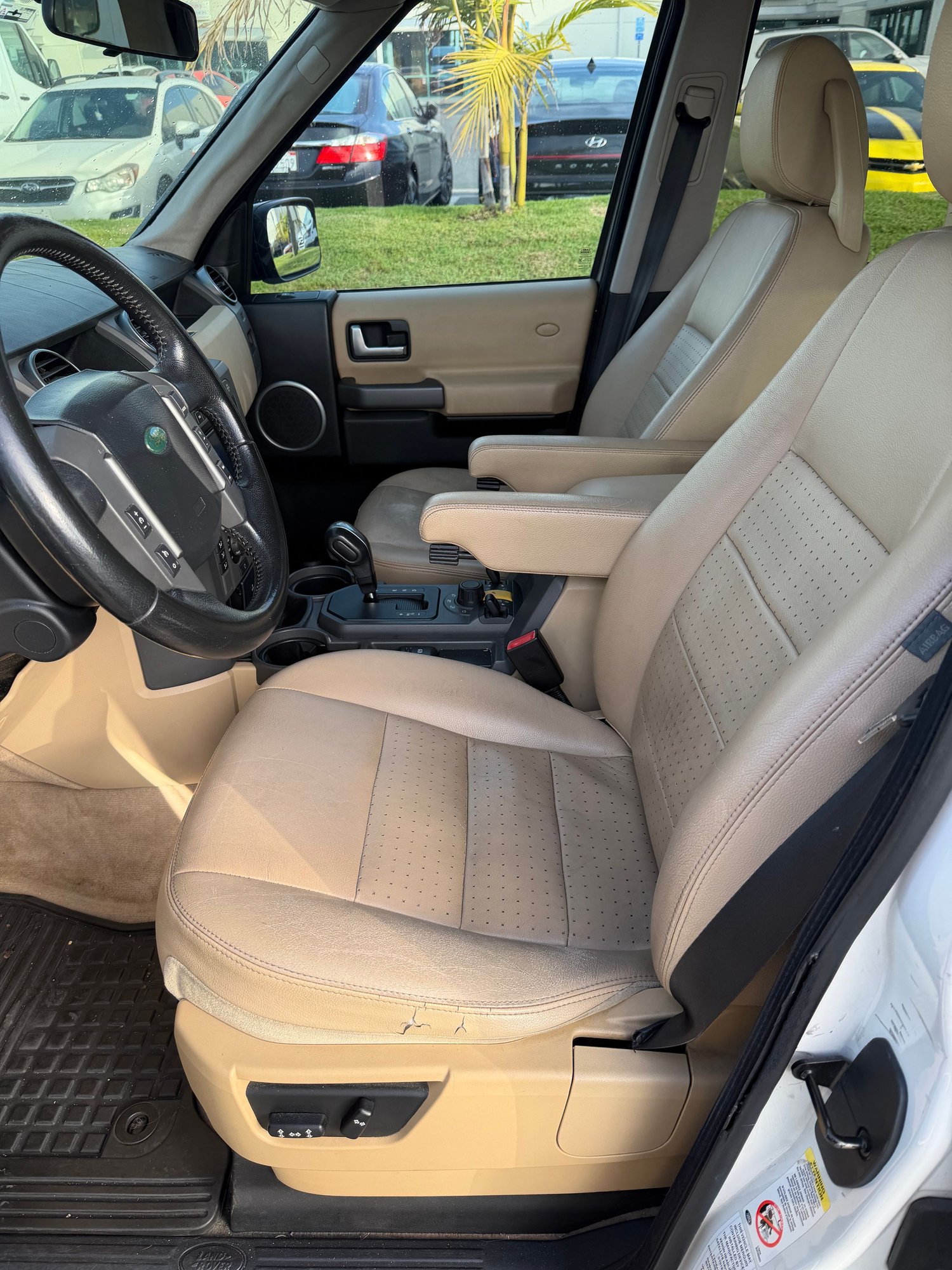 2006 Land Rover LR3 - V6 LR3 for sale - Used - VIN SALAD24466A400612 - 119,853 Miles - 6 cyl - 4WD - Automatic - SUV - White - Huntington Beach, CA 92649, United States