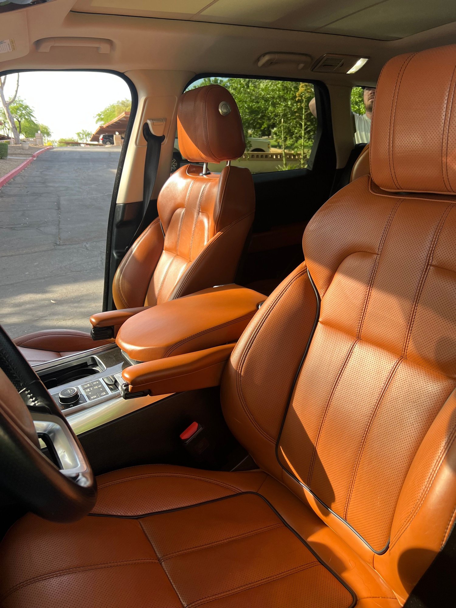 2017 Land Rover Range Rover Sport - 2017 Range Rover Sport Supercharged Dynamic 5.0L - Used - VIN SALWR2FE3HA148494 - 46,000 Miles - 4WD - Automatic - SUV - White - Phoenix, AZ 85018, United States