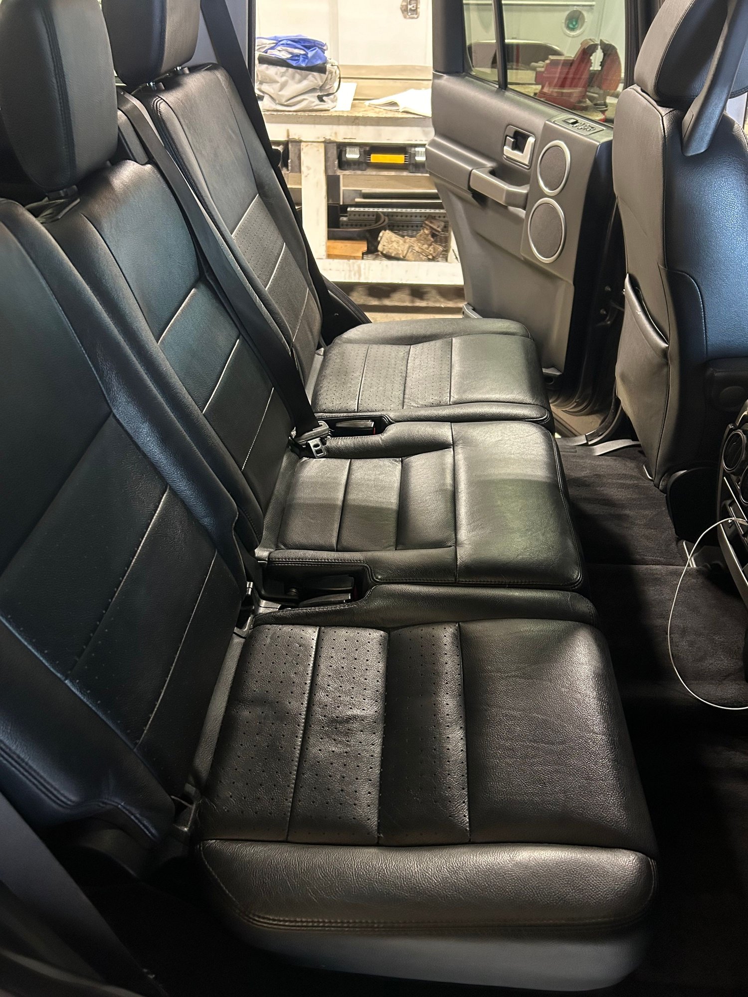 2006 Land Rover LR3 - 2006 lr3 hse - Used - VIN SALAG254X6A357513 - 181,000 Miles - 8 cyl - 4WD - Automatic - SUV - Gray - Albuquerque, NM 87112, United States