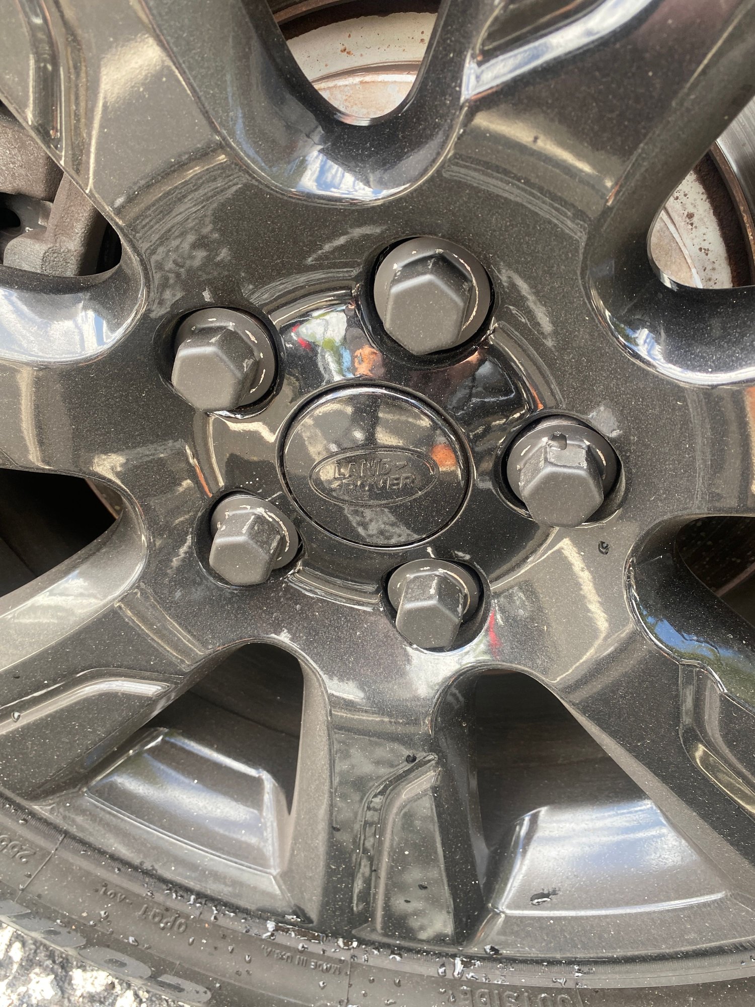 Wheels and Tires/Axles - Like new 2015 lr4 oem black 19" wheels with new toyo 255/55/19 tires!! - Used - 2015 to 2016 Land Rover LR4 - Gresham, OR 97080, United States